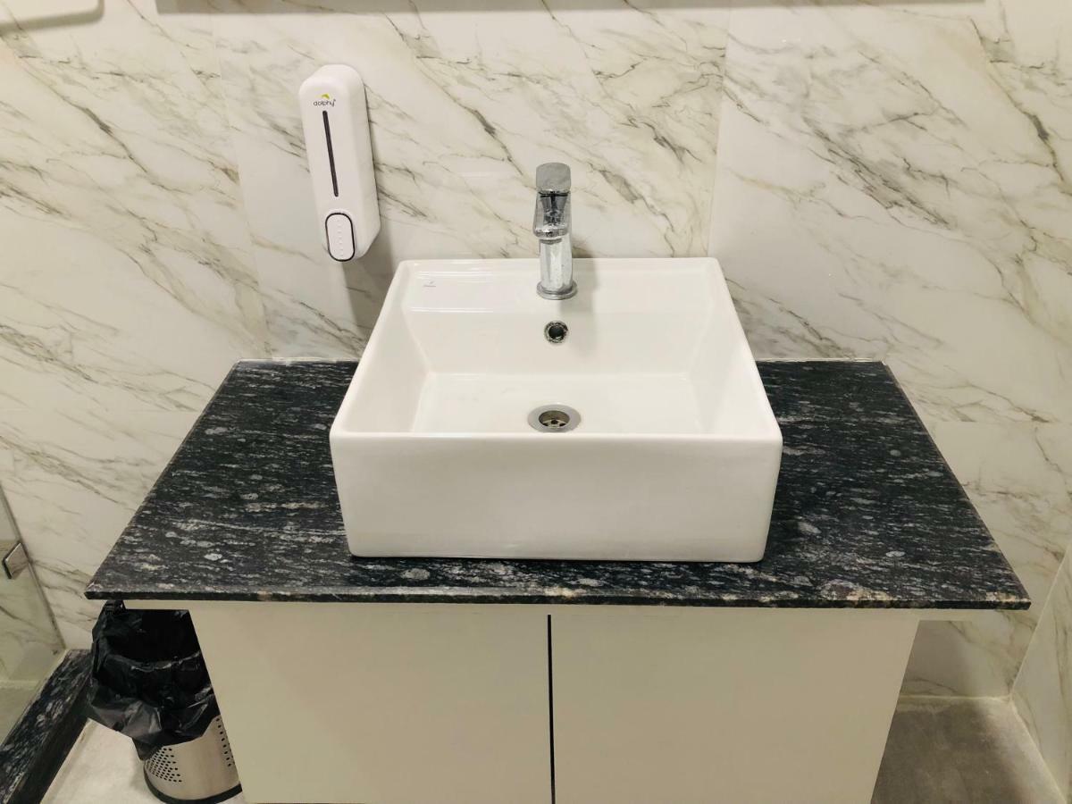 Hotel Ak Suites Patiāla Dış mekan fotoğraf