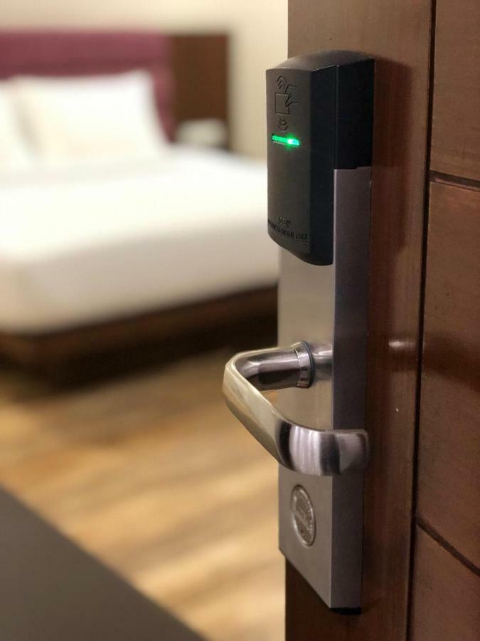 Hotel Ak Suites Patiāla Dış mekan fotoğraf